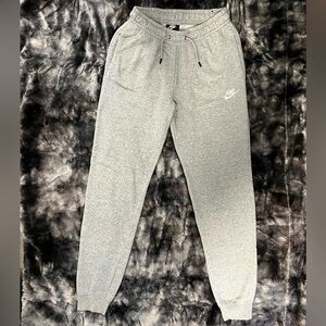 Nike Joggers